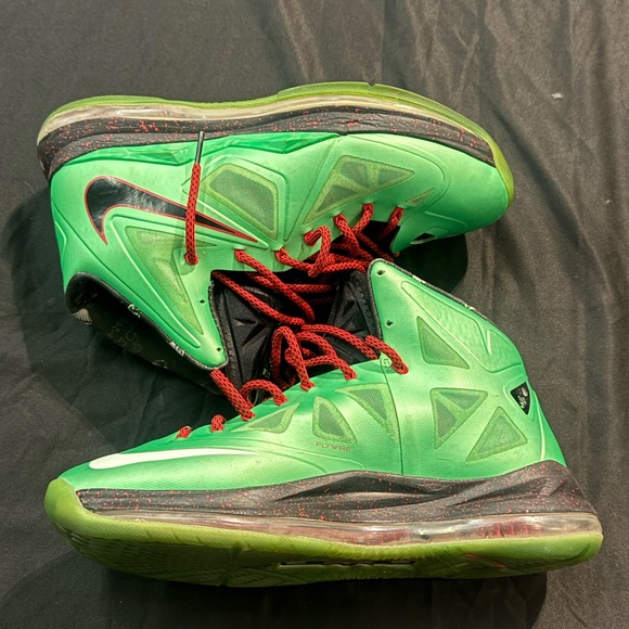 Nike LeBron 10 X Cutting Jade Size 11 Tourmaline Green Black Red - Picture 2 of 9